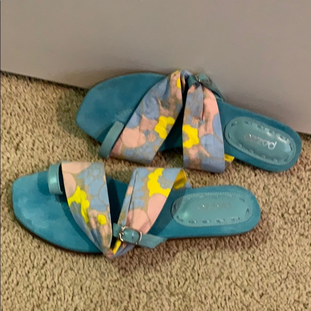 Blue Pazzo Sandals